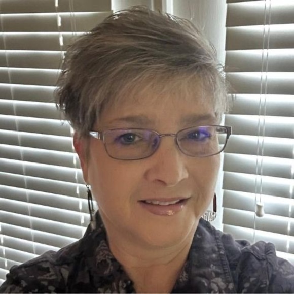 Meet your Posher, Marie - Picture 1 of 1